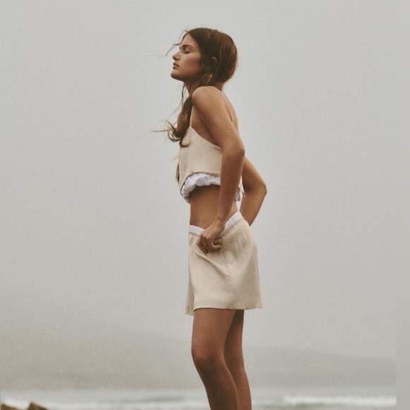 Co-Ord Satin Effect Short Set - Picture 2 of 9